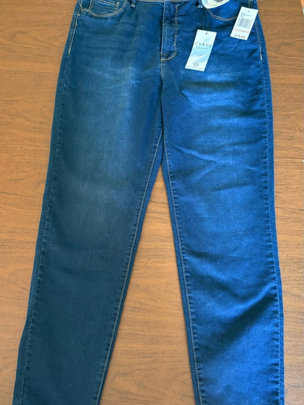 High-Rise Curve Appeal size 12/31 Women's Jeans — Deep Indigo Blue